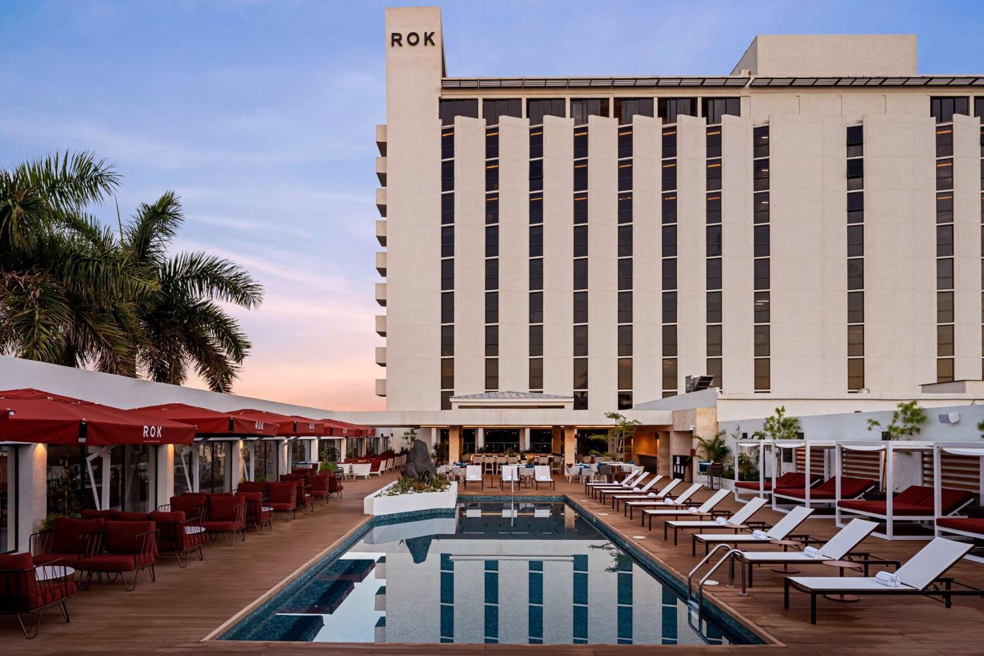 Rok Hotel Kingston Tapestry Collection By Hilton Zewnętrze zdjęcie